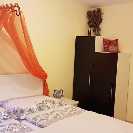 Felsenblick In Appartement
